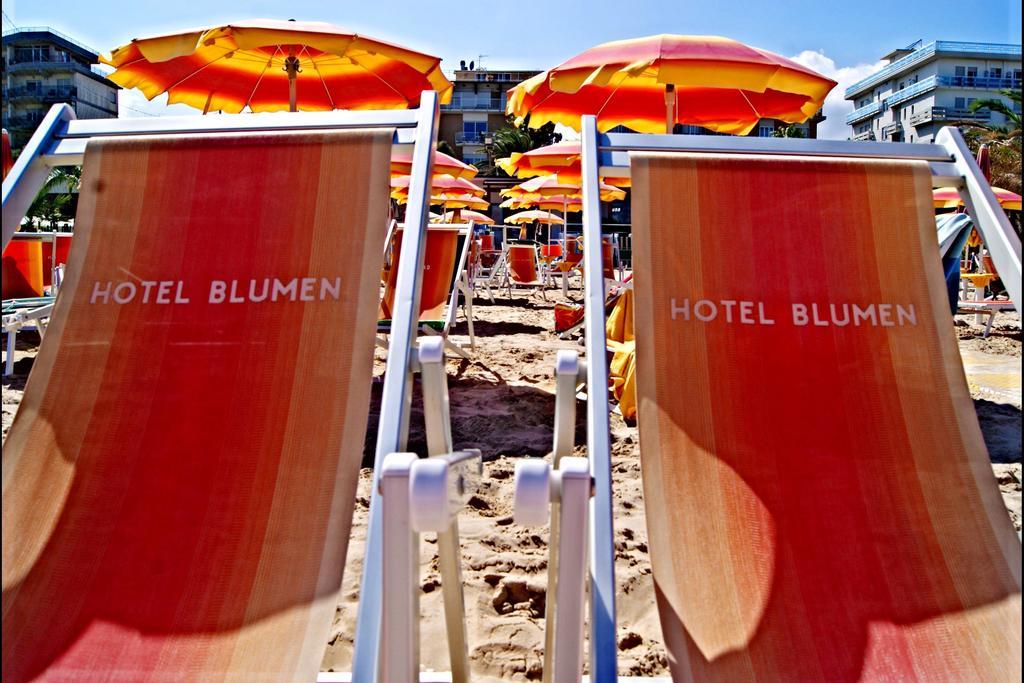 Hotel Blumen Сан Бенедето дел Тронто Екстериор снимка
